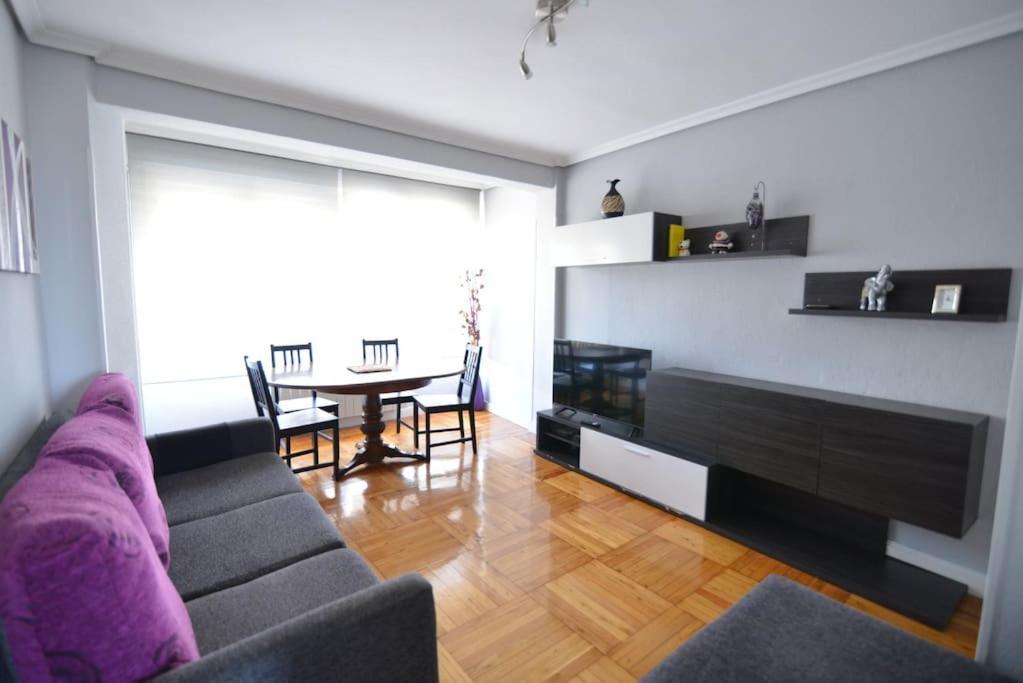 El Apartamento De San Manolo By Just Room Santander Ngoại thất bức ảnh