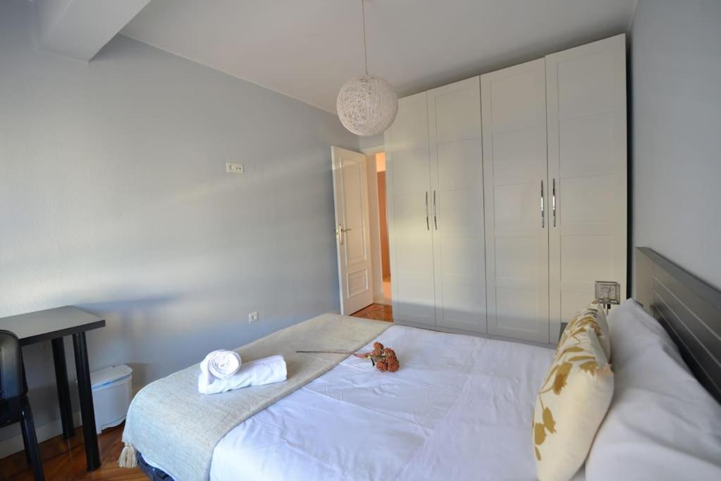 El Apartamento De San Manolo By Just Room Santander Ngoại thất bức ảnh