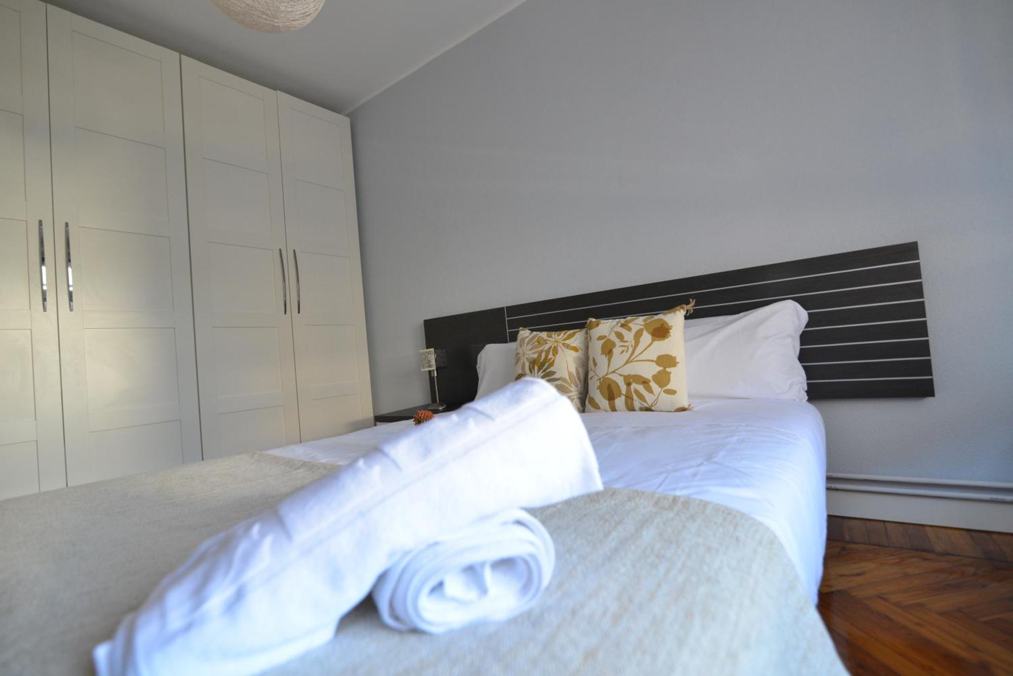 El Apartamento De San Manolo By Just Room Santander Ngoại thất bức ảnh